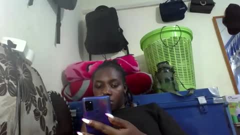 ivyk_ online show from April 1, 6:38 pm