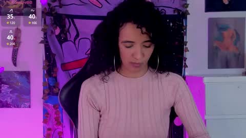 Snapshot of ivymanson_ chatting on March 4, 7:01 pm Camila online show from March 4, 7:01 pm