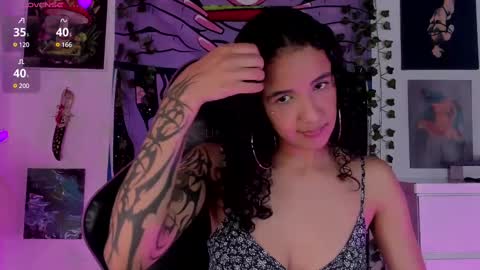 Snapshot of ivymanson_ chatting on February 20, 4:25 pm Camila online show from February 20, 4:25 pm