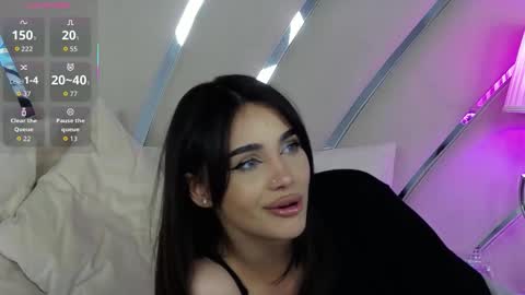 Ivy online show from February 13, 10:24 pm