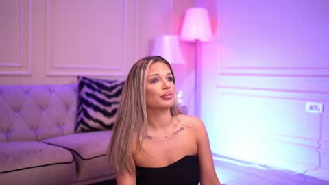 IvyRowa online show from February 6, 6:46 pm