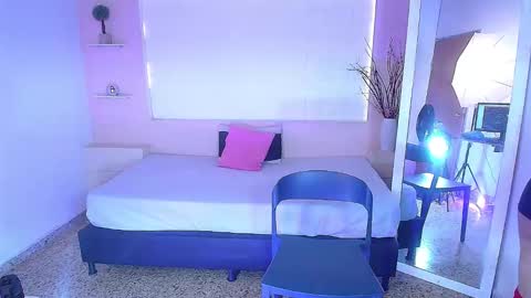 ivyshine7 online show from September 25, 4:08 am