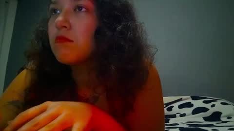 iwannabeyoursl4ve online show from March 8, 12:44 am