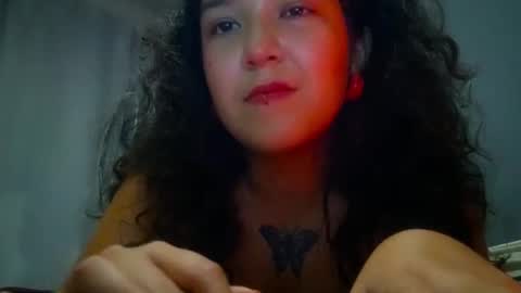 iwannabeyoursl4ve online show from March 8, 3:50 am