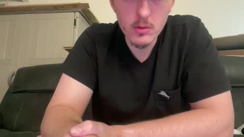 iwantyounow42069 online show from May 22, 8:15 pm