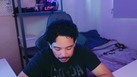 iwasd3nse online show from March 2, 9:43 pm