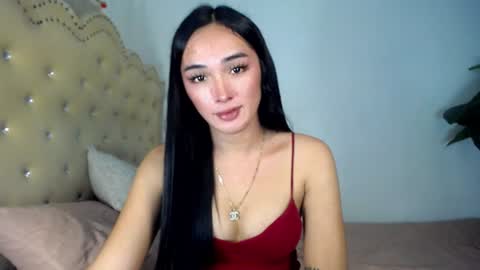 iwillcum4u_ online show from June 25, 1:49 pm