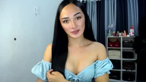 iwillcum4u_ online show from July 19, 1:19 am
