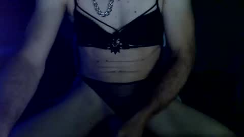 iwy201856 online show from September 26, 8:00 am