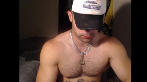 izak144 online show from December 10, 1:11 am