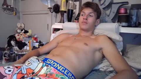Snapshot of izzame2 chatting on September 17, 9:29 pm Willis online show from September 17, 9:29 pm