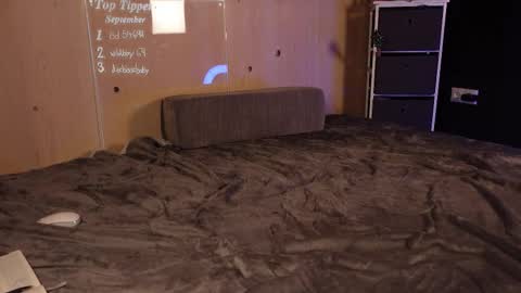 Izzy Inked online show from October 3, 1:30 pm