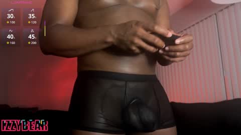 IzzyBear online show from October 8, 4:07 am