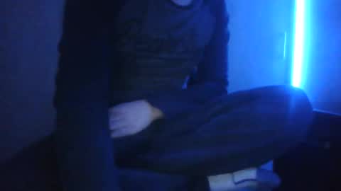 Snapshot of j24781043 chatting on October 20, 6:57 pm ShyAlexX online show from October 20, 6:57 pm