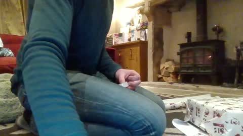 Snapshot of j4ckcock chatting on December 25, 1:20 am J4ckcock online show from December 25, 1:20 am