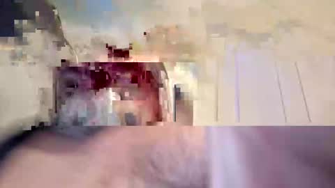 Snapshot of j550283 chatting on January 8, 10:06 pm j550283 online show from January 8, 10:06 pm