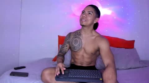 i am juan musiry independent model  online show from October 30, 4:35 am