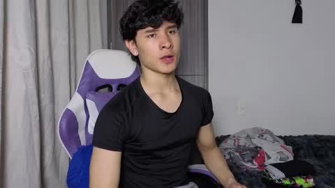 Noah online show from October 27, 6:08 pm