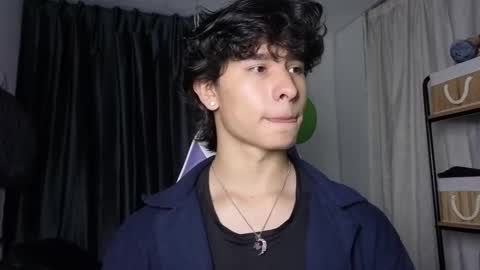 Noah online show from January 5, 11:52 pm