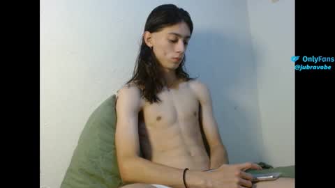 Andrs online show from February 11, 8:42 pm