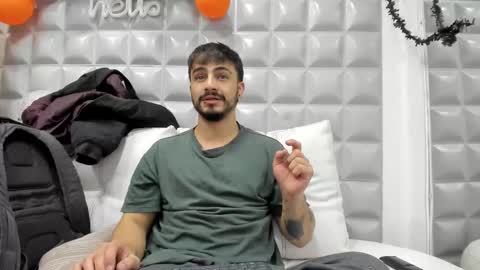 JACK DANIEL online show from October 21, 2:32 pm