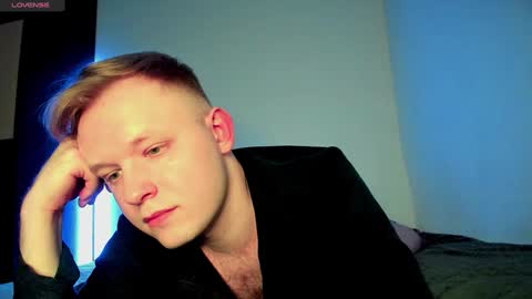 Anton online show from February 6, 11:04 pm