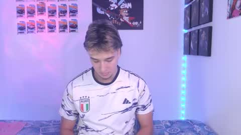 J online show from November 11, 8:05 am