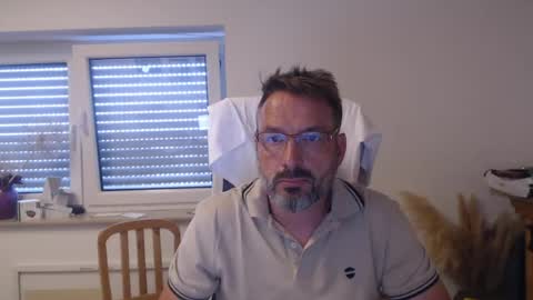 jackbauer9999 online show from July 31, 9:32 am