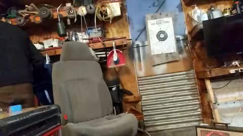 Dess online show from February 20, 2:33 am