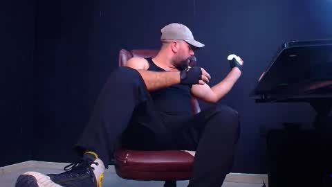 JackEthan online show from October 8, 5:24 am