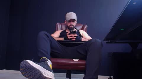 JackEthan online show from October 20, 5:56 am