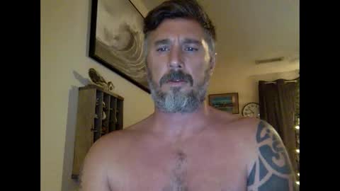 Snapshot of jackhammerhead chatting on December 19, 2:23 am jackhammerhead online show from December 19, 2:23 am