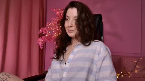 Snapshot of jackiebard chatting on September 12, 1:46 pm Jackie Byrd online show from September 12, 1:46 pm