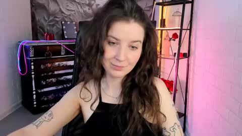 Snapshot of jackiebard chatting on September 14, 1:23 pm Jackie Byrd online show from September 14, 1:23 pm