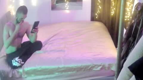 jacknjill113384 online show from February 15, 12:26 am