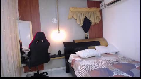 JAKSON online show from February 4, 6:50 am