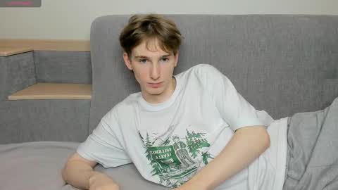 jackson_j6 online show from March 12, 1:30 pm