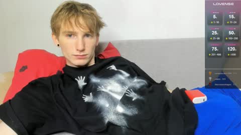 jackson_j6 online show from December 10, 3:30 am