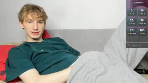 jackson_j6 online show from December 19, 5:18 am