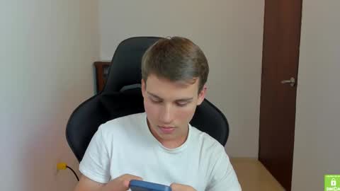 Snapshot of jackson_millers chatting on February 26, 2:41 am Jack online show from February 26, 2:41 am