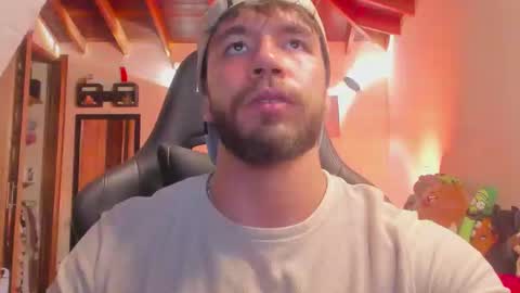 Snapshot of jackson_stifler1 chatting on December 19, 12:45 am Jckson Stifler online show from December 19, 12:45 am