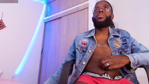 Jackson online show from January 28, 9:08 pm