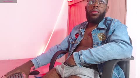 Jackson online show from December 6, 10:02 pm