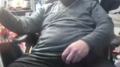 jacksonp41 online show from December 3, 11:51 pm