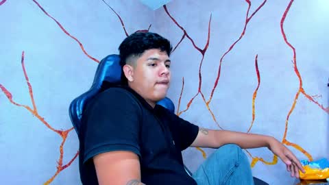 Jackson  online show from February 11, 8:20 pm