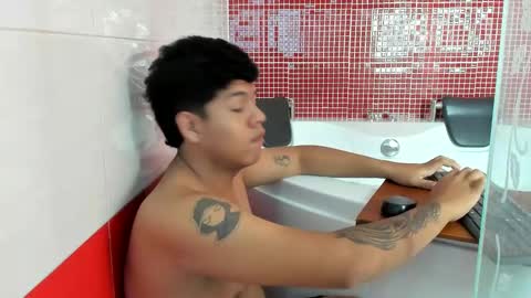 Jackson  online show from January 24, 8:43 pm