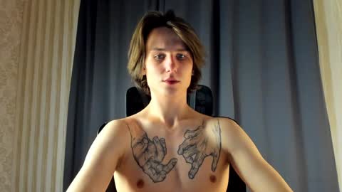Snapshot of jacksonvox chatting on December 5, 10:50 pm Nikolay online show from December 5, 10:50 pm