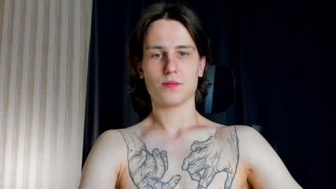 Snapshot of jacksonvox chatting on January 9, 7:40 pm Nikolay online show from January 9, 7:40 pm