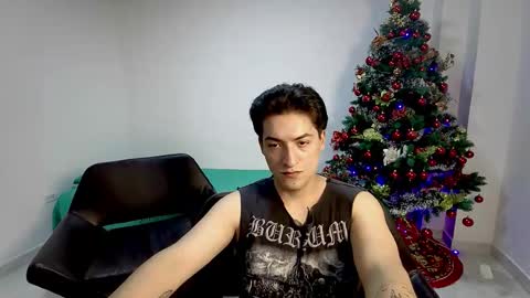 jackyrosee2323 online show from December 21, 7:31 pm
