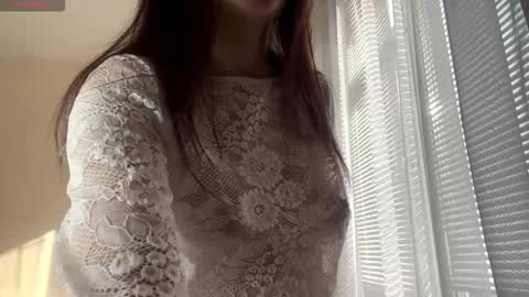 Lillian online show from March 14, 6:17 am